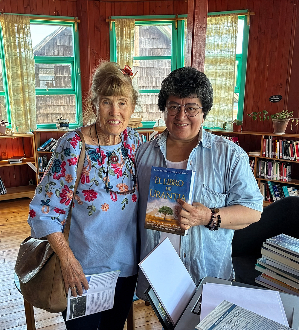 Marian Hughes, Quemchi