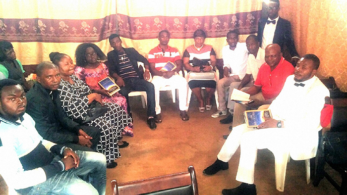 Grupo de Estudio de <em>El libro de Urantia</em> de Camerún