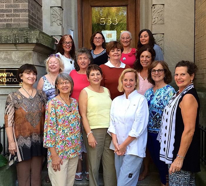 Katharina Becker, Rhonda McColgan, Dolores Rubio-Turtle, Meredith Tenney, Lana Heckenberg, Cheryl Glicker, Charlene Lutes, Jackie Koury, Doreen Heyne, Carrie Prentice, Lila Dogim, Jen Siegel, Peggy Brown, Line St-Pierre