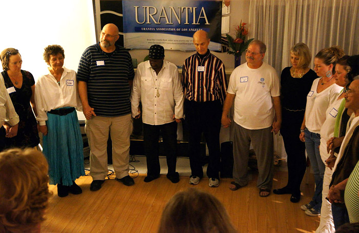 Will Sherwood, Pato Banton, ja Richard Keeler at the Urantia Book Los Angeles Association inauguration.