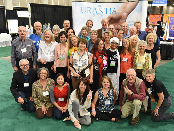 Les lecteurs du Livre d’Urantia au Parlement des Religions du Monde (Photo prise par Steve Rohrbach)