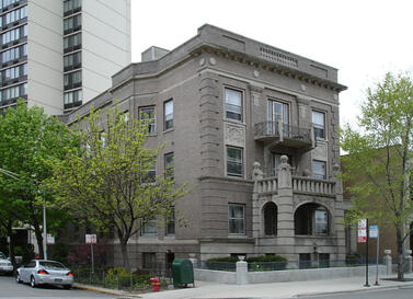533 Diversey Parkway May 2007
